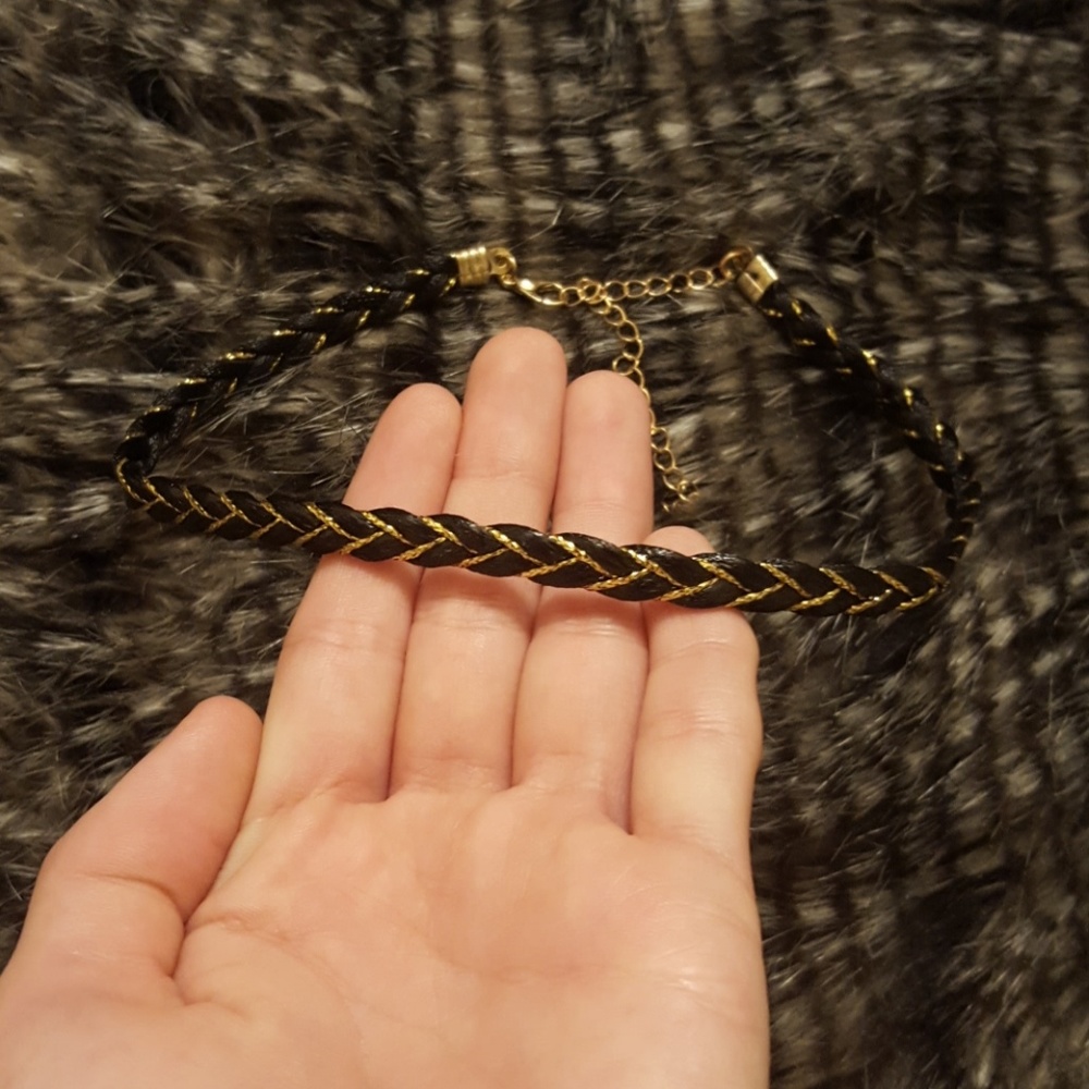 Necklace - Picture 2 of 2